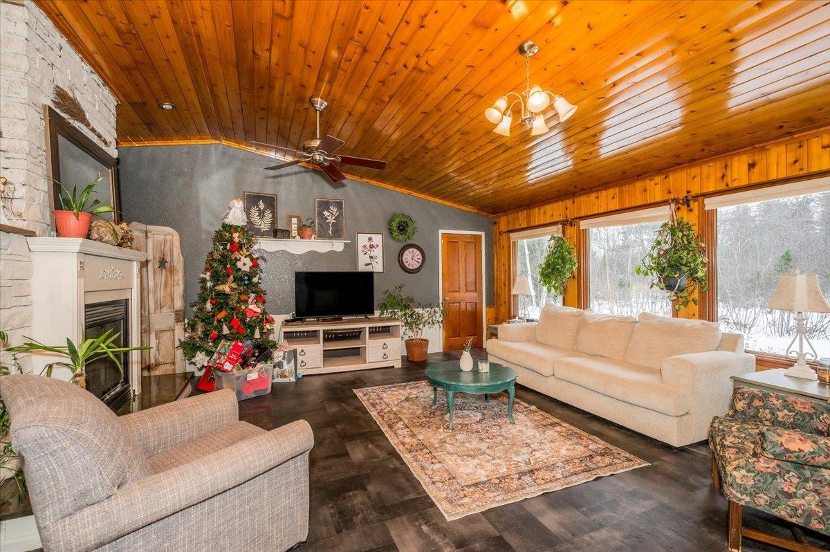 6813 South 18 St Road Lake Nebagamon, WI 54849 - Photo 5 of 33