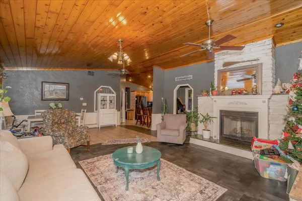 $323,000 | 6813 South 18 St Road, Lake Nebagamon, WI 54849