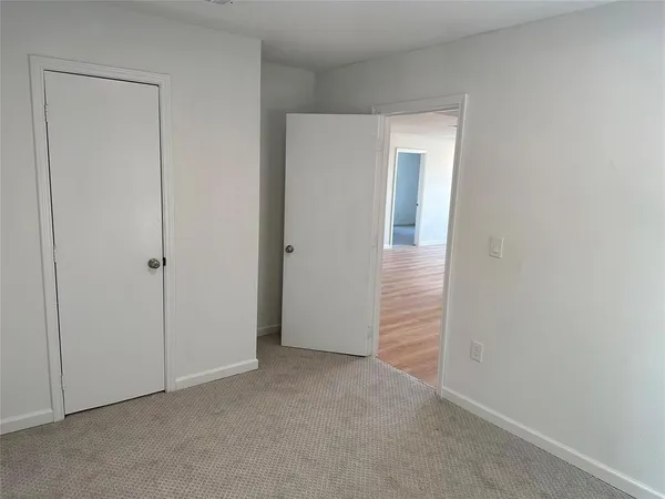 $220,000 | 909 Jerry Mashek Drive, West, TX 76691