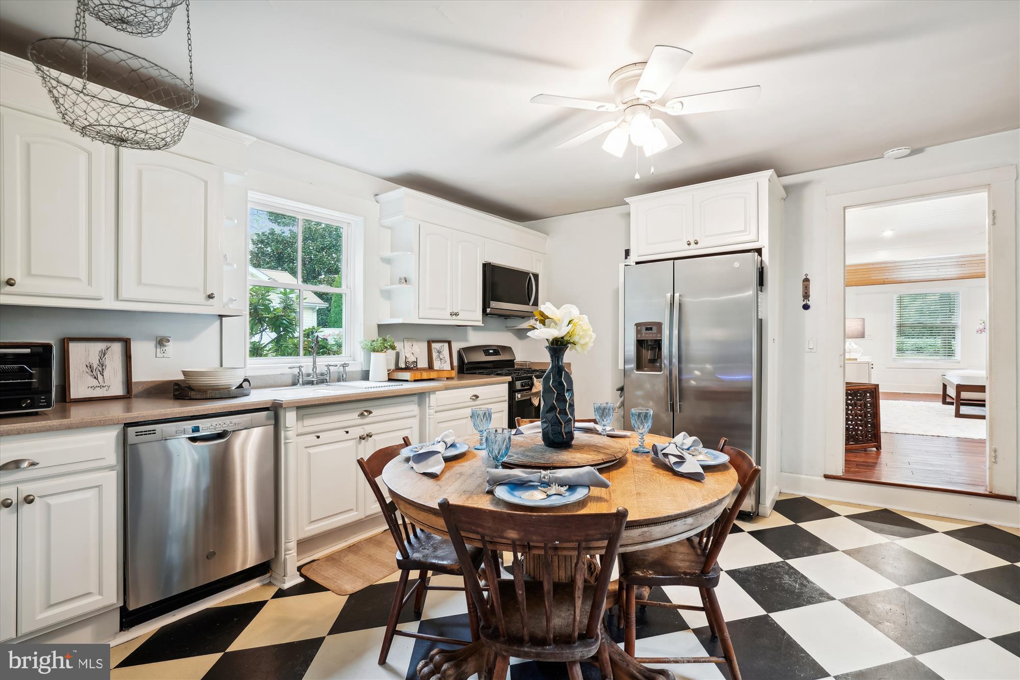 523 Love Point Road Stevensville, MD 21666 - Photo 15 of 41 Kitchen