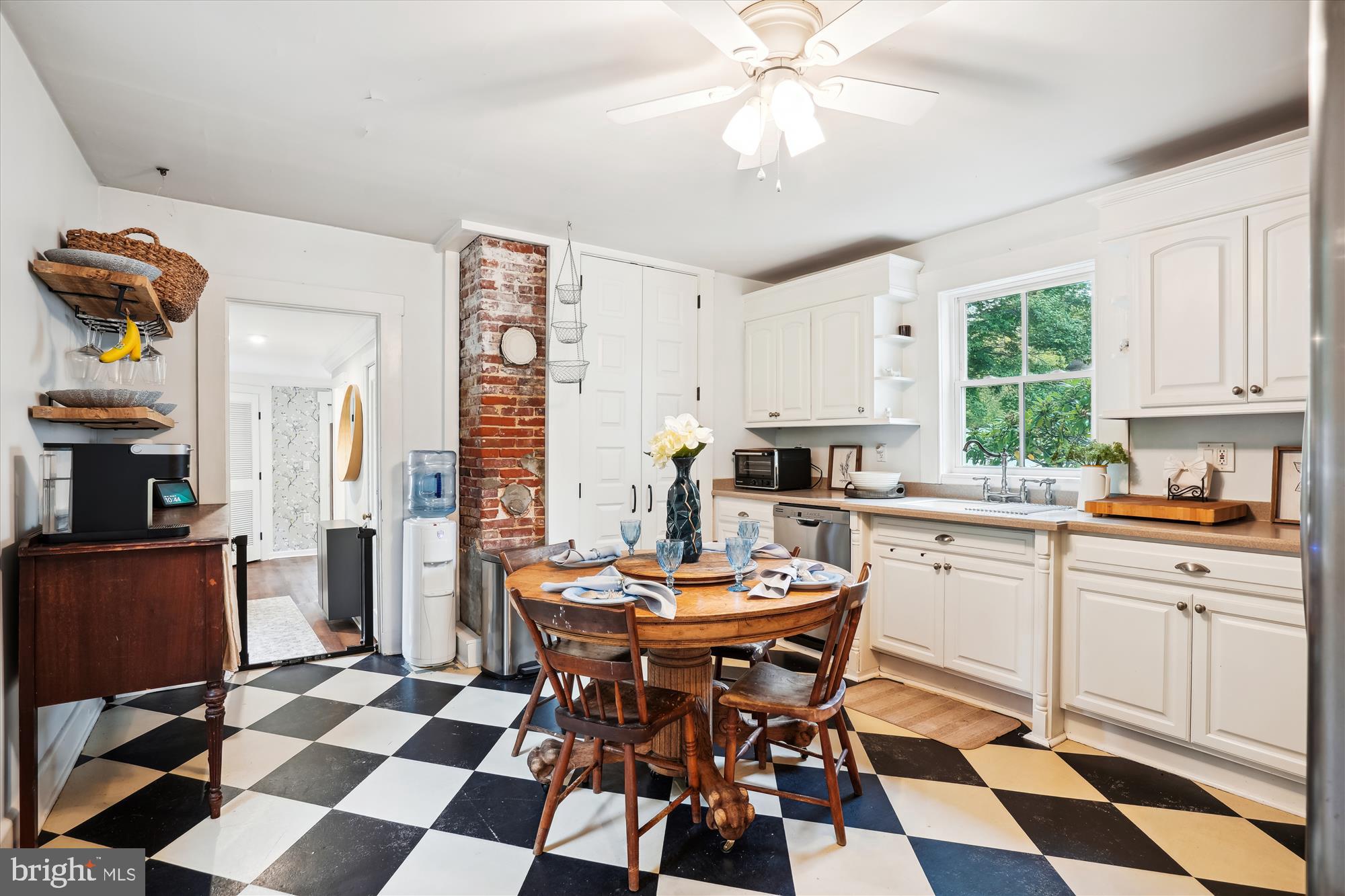 523 Love Point Road Stevensville, MD 21666 - Photo 17 of 41 Kitchen