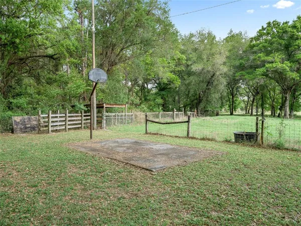 $725,000 | 8234 Highway 301, Bushnell, FL 33513