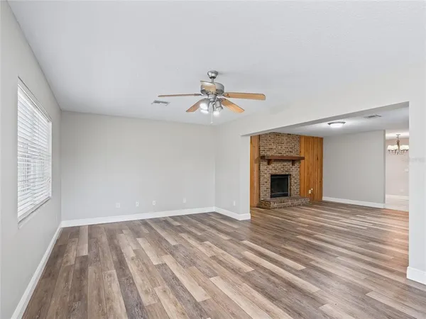 $725,000 | 8234 Highway 301, Bushnell, FL 33513