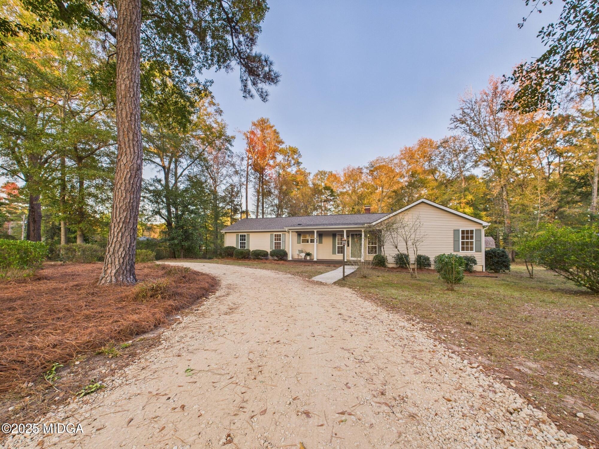 331 Marjane Drive Macon, GA 31210 - Photo 4 of 43 a view of a house with a yard