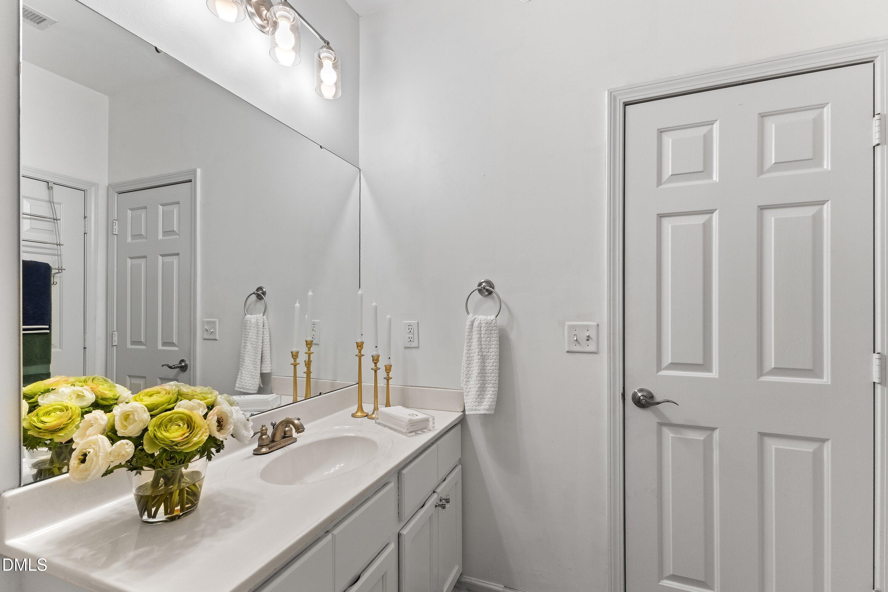 2610 Oldgate Drive, Unit 307 Raleigh, NC 27604 - Photo 23 of 26 23-2610 Oldgate Dr unit 307_5383