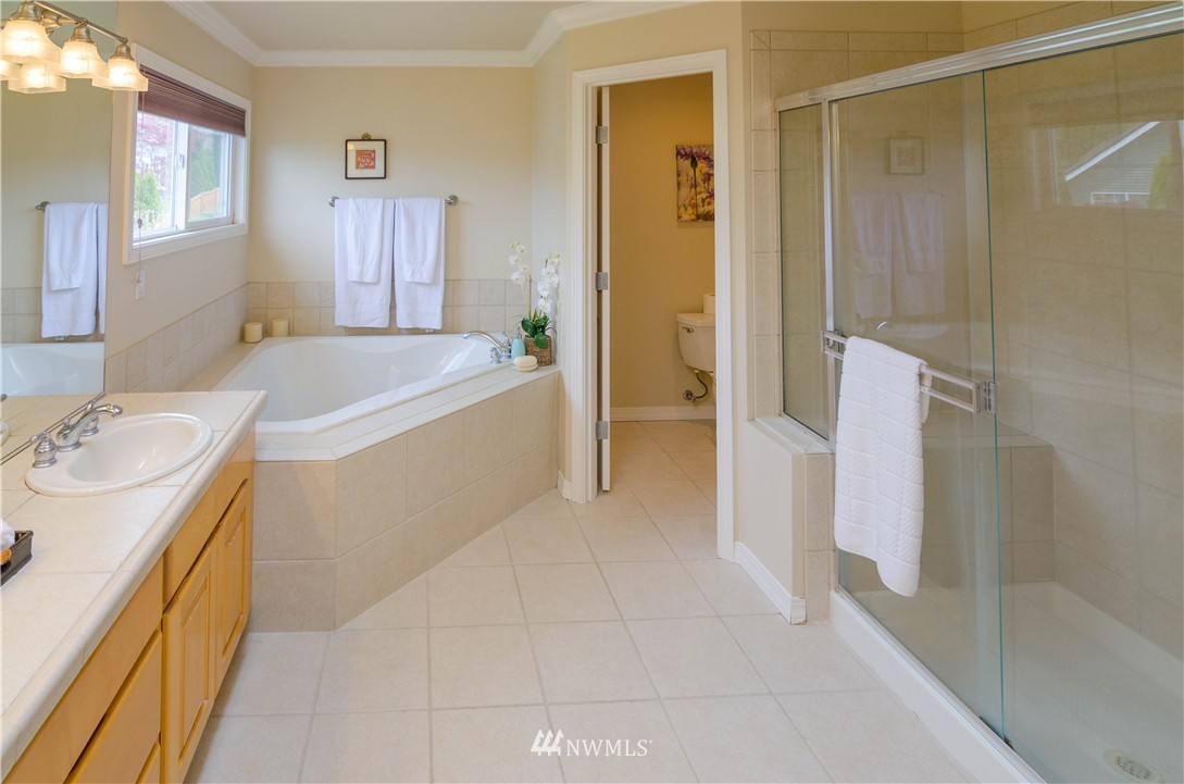 15315 101st Place Northeast Bothell, WA 98011 - Photo 15 of 25 Gallery Image 15