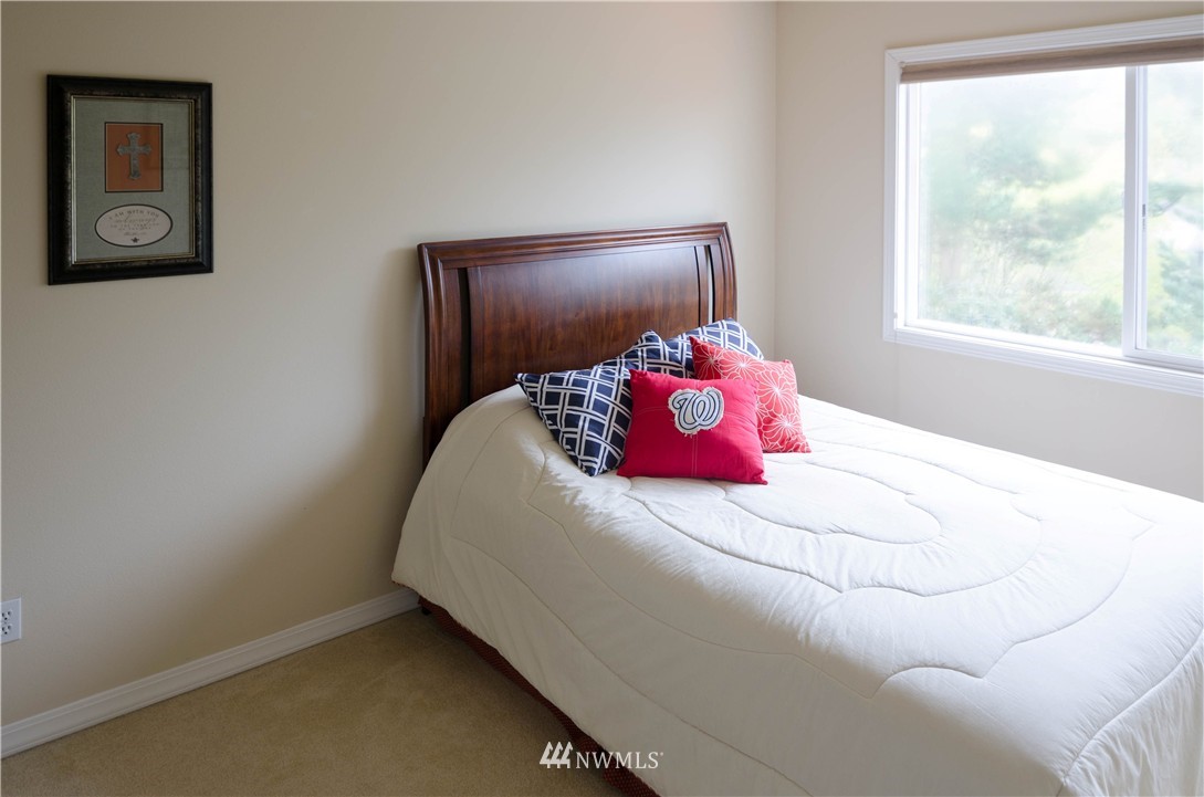 15315 101st Place Northeast Bothell, WA 98011 - Photo 18 of 25 Gallery Image 18
