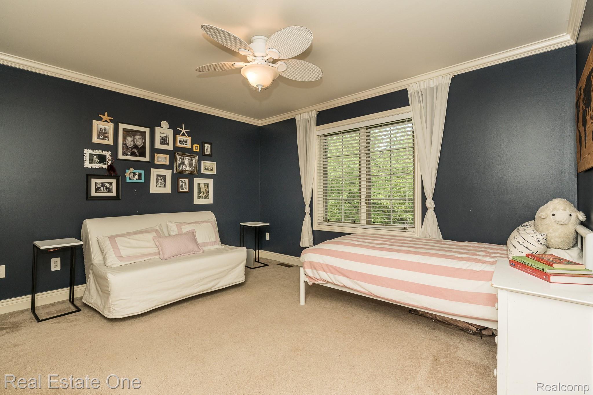 1340 New Love Lane Rochester, MI 48309 - Photo 25 of 33 Bedroom