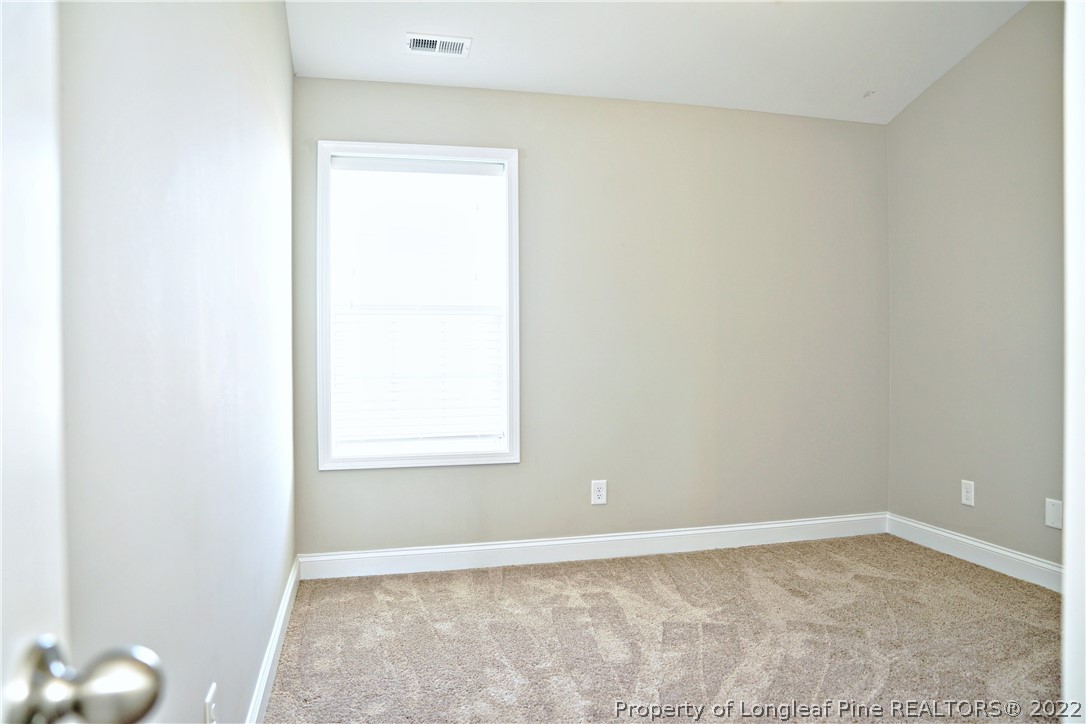 6804 Hunters Den Road Hope Mills, NC 28348 - Photo 19 of 22 Gallery Image 19