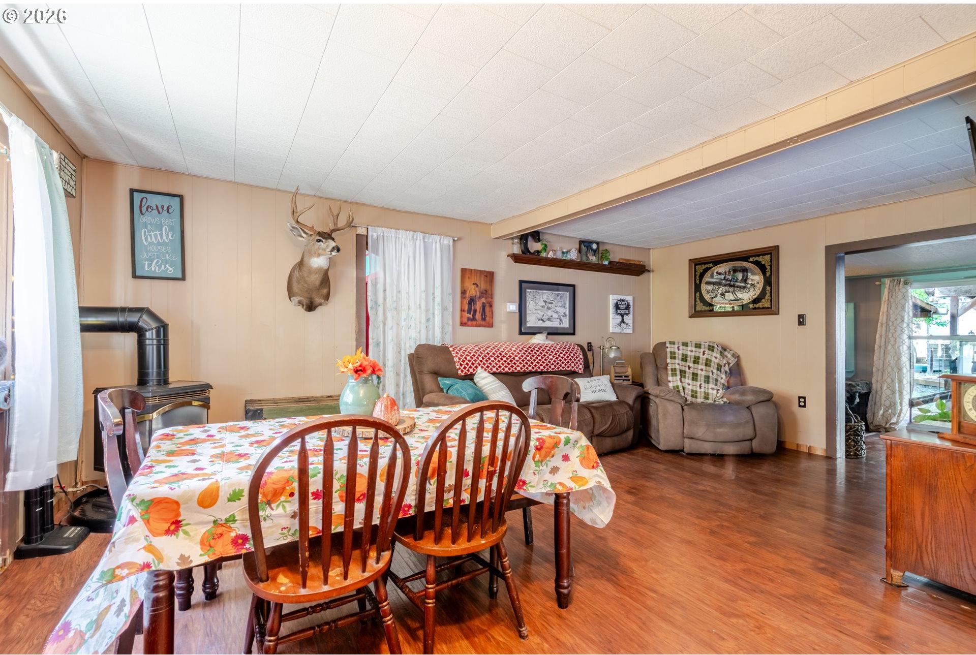 739 Northwest River Road Mill City, OR 97360 - Photo 8 of 25 Gallery Image 8