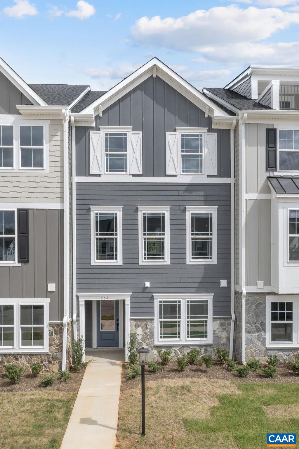 136 Park Ridge Drive Crozet, VA 22932 - Photo 2 of 42