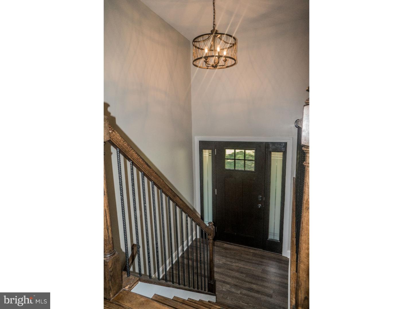 292 Hurley Road Coatesville, PA 19320 - Photo 16 of 25 Foyer