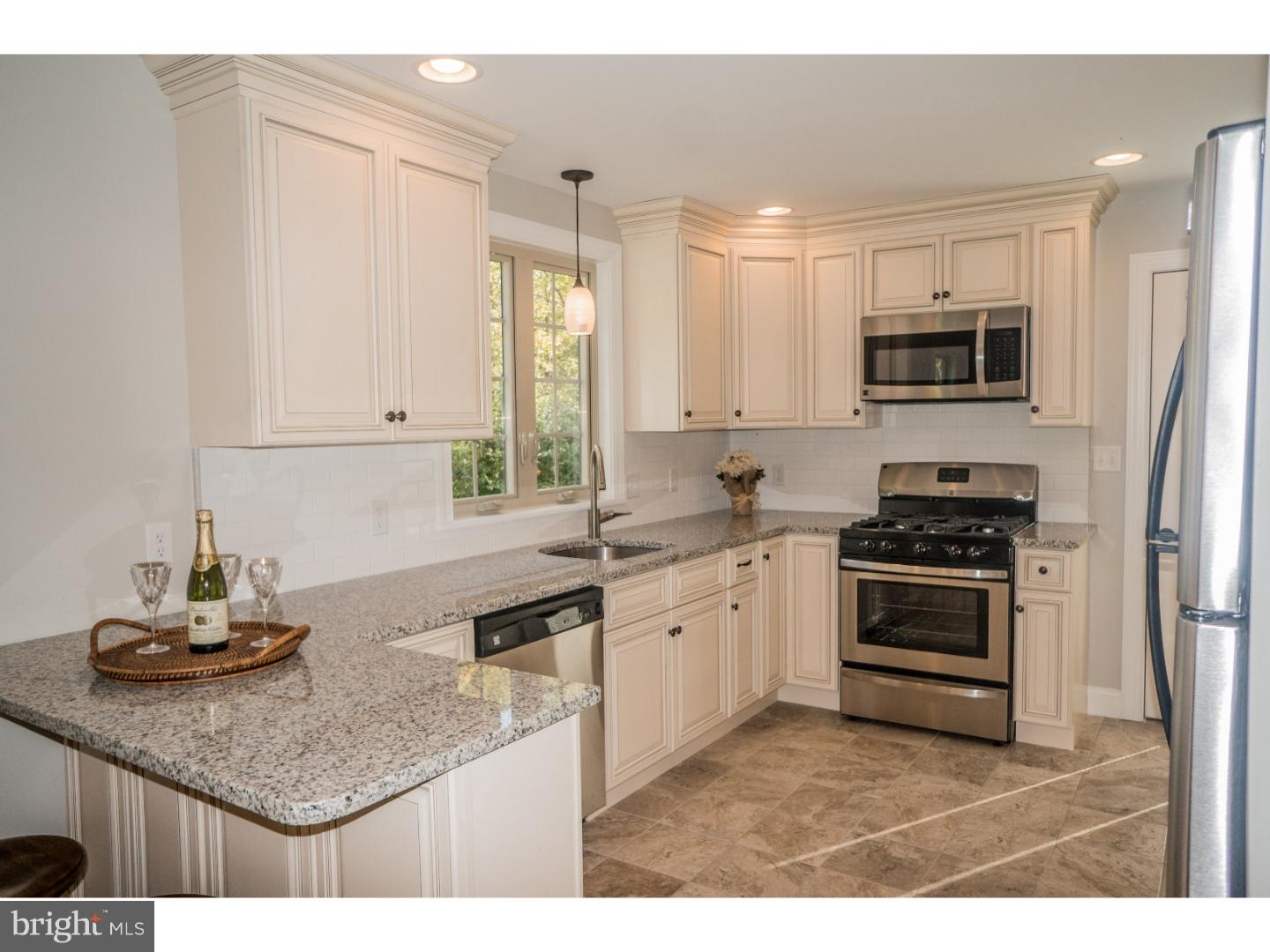 292 Hurley Road Coatesville, PA 19320 - Photo 3 of 25 Kitchen