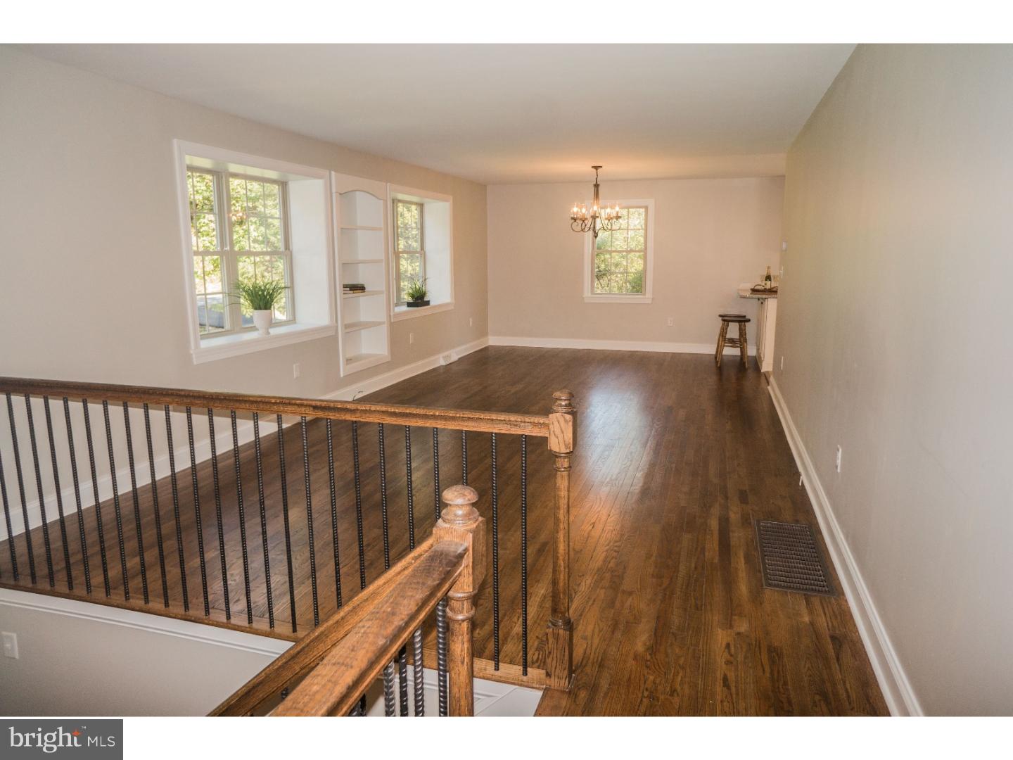 292 Hurley Road Coatesville, PA 19320 - Photo 4 of 25 Family Room