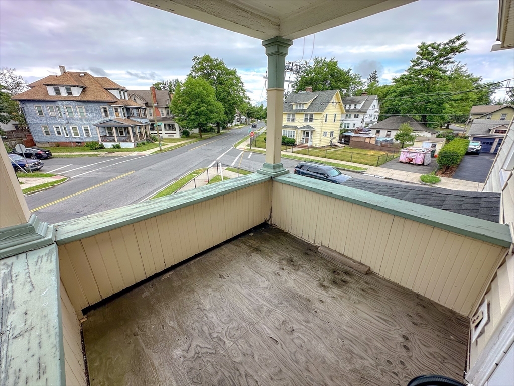 573 White Street Springfield, MA 01108 - Photo 30 of 39