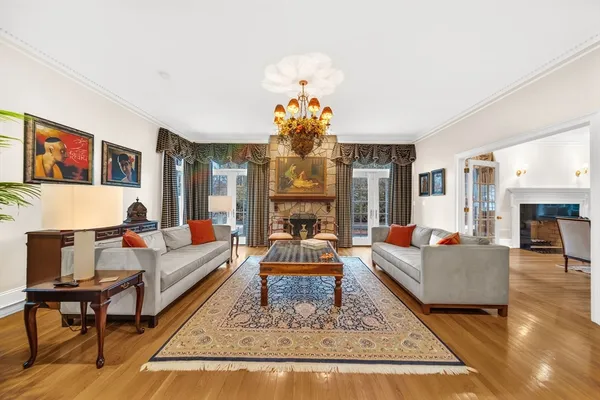 $15,000 | 36 Bellevue Road, Wellesley, MA 02481