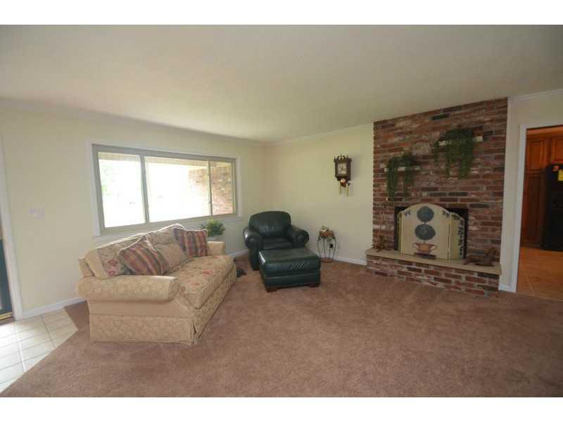 540 Braugham Road Indianapolis, IN 46227 - Photo 7 of 22 Gallery Image 7