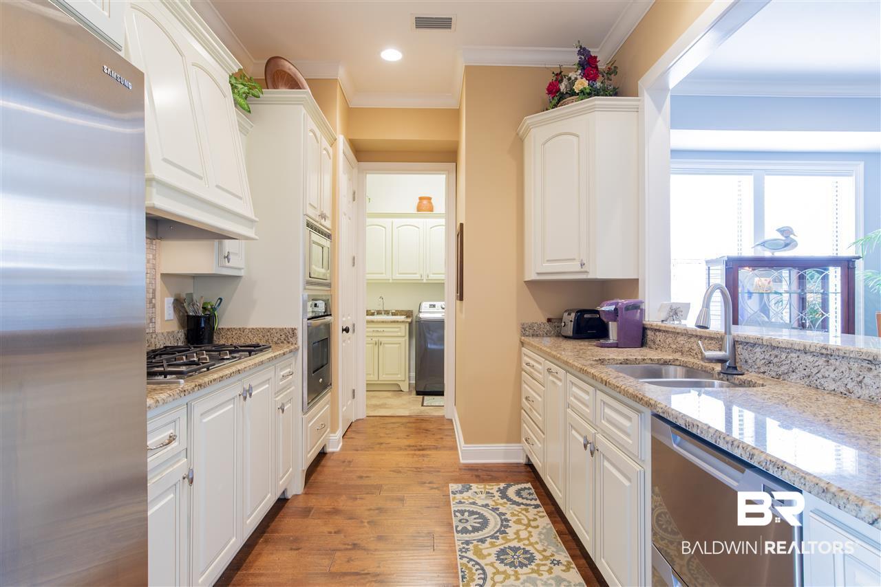 30927 Pine Court Daphne, AL 36527 - Photo 10 of 40 Kitchen