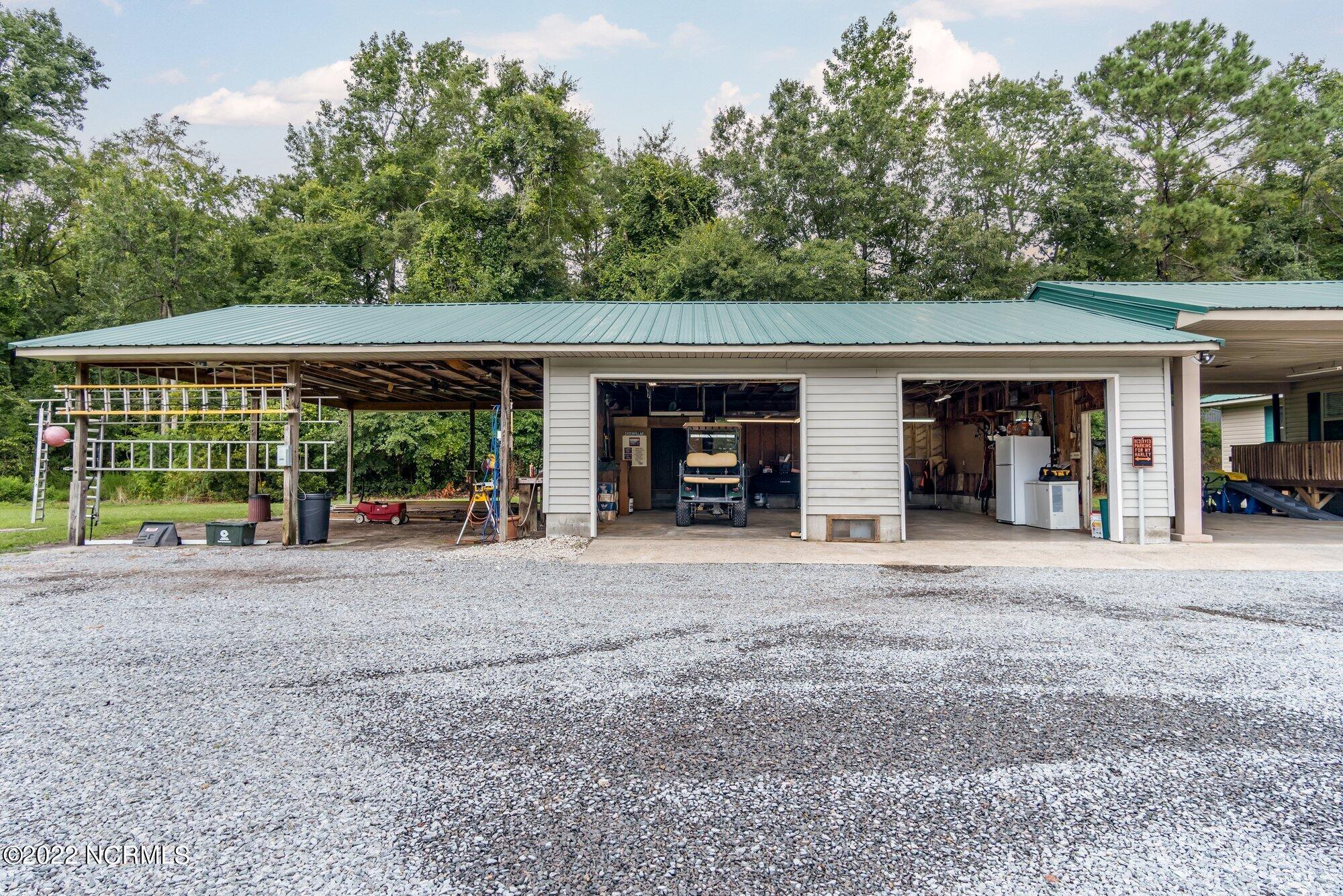 273 Sand Ridge Road New Bern, NC 28560 - Photo 27 of 29 Back Carport & Garage