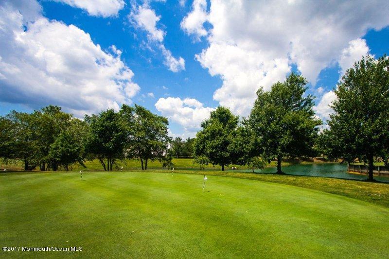 77 Eleanor Road Manchester Township, NJ 08759 - Photo 18 of 20 golf