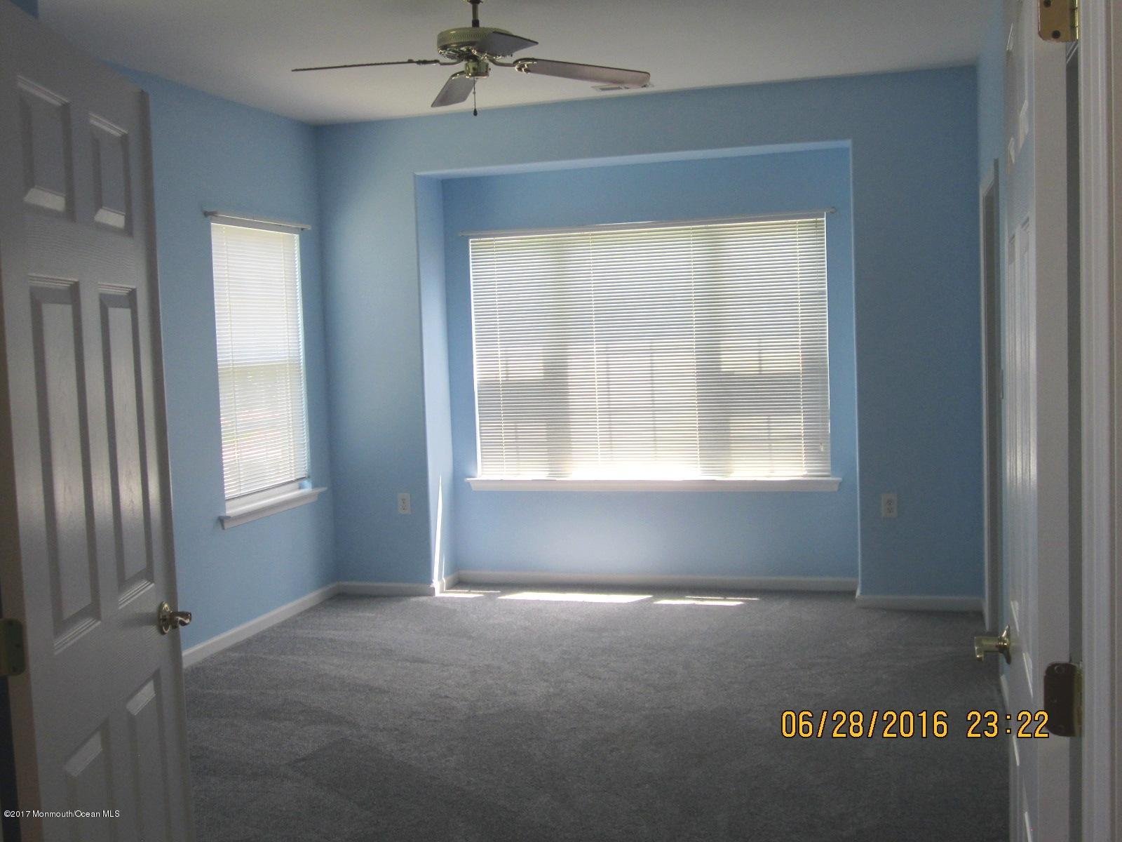 77 Eleanor Road Manchester Township, NJ 08759 - Photo 3 of 20 2nd bedrm looking in
