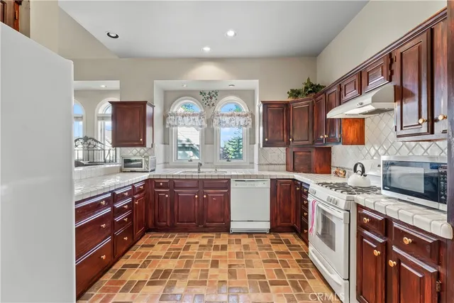 $13,995,000 | 177 Shorewood Drive, Lake Arrowhead, CA 92352