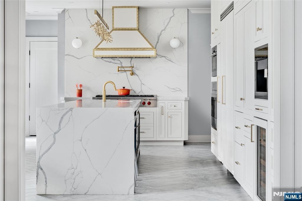 11 Hamilton Road Short Hills, NJ 07078 - Photo 17 of 50