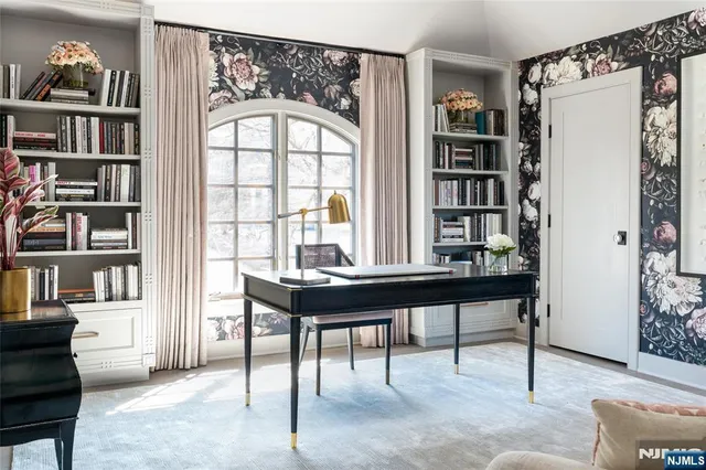 $4,275,000 | 11 Hamilton Road, Short Hills, NJ 07078