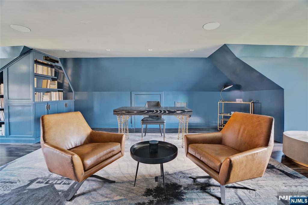 11 Hamilton Road Short Hills, NJ 07078 - Photo 41 of 50