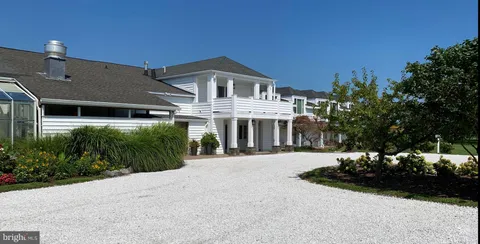 $5,200,000 | 21384 Coopertown Road, Tilghman, MD 21671