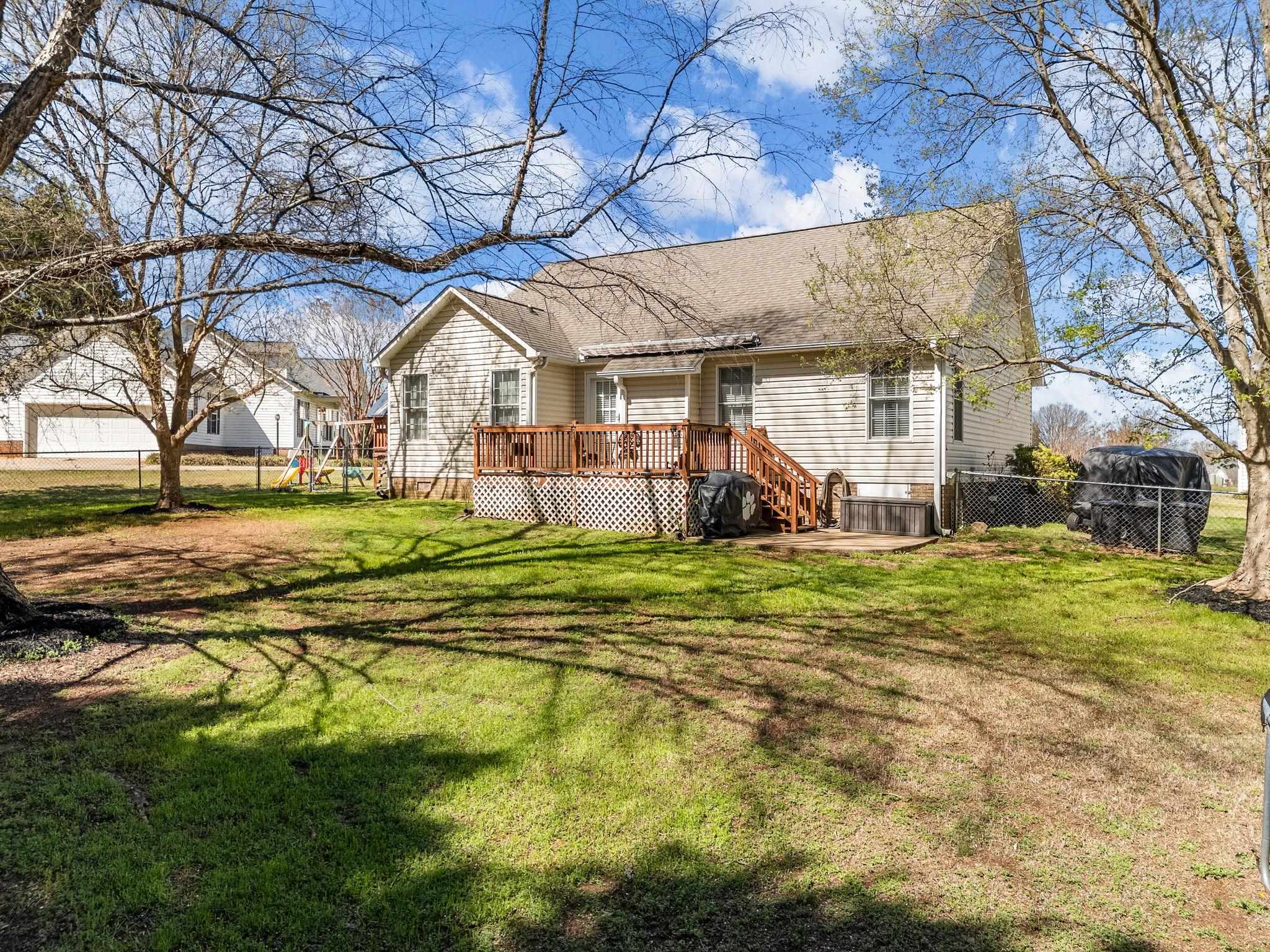 139 Cherrywood Road Woodruff, SC 29388 - Photo 30 of 39 Gallery Image 30