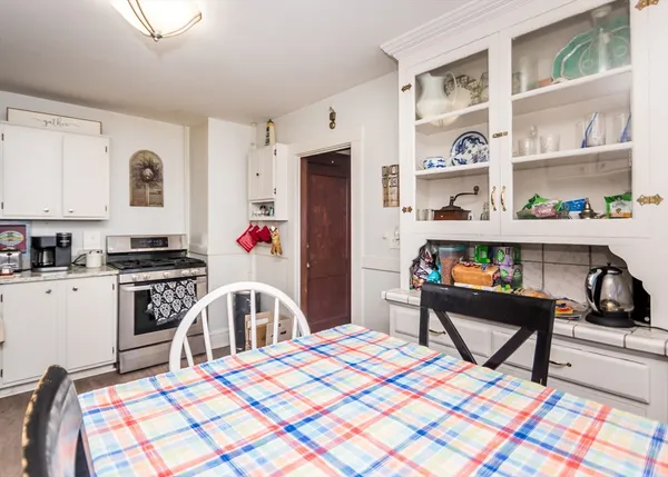 $2,700 | 1093 Main Street, Unit 2, Waltham, MA 02451