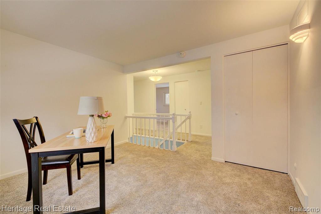 654 Old Perch Road Rochester Hills, MI 48309 - Photo 31 of 61