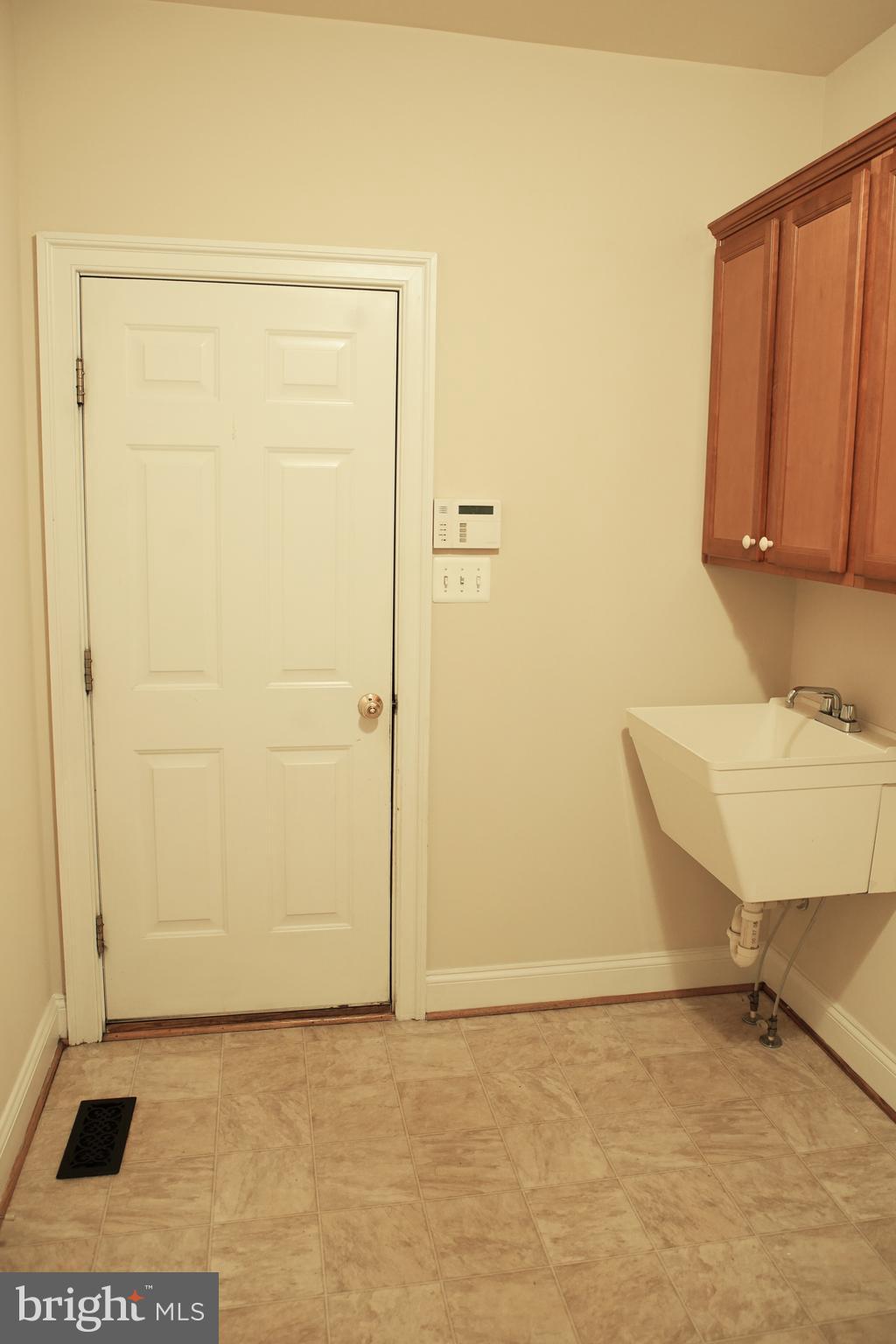 15613 Thoroughfare Road Gainesville, VA 20155 - Photo 16 of 106