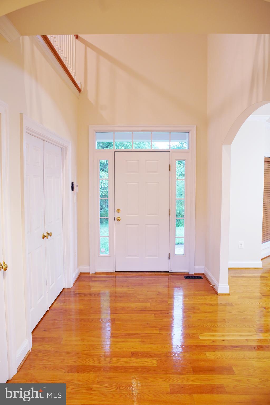 15613 Thoroughfare Road Gainesville, VA 20155 - Photo 6 of 106