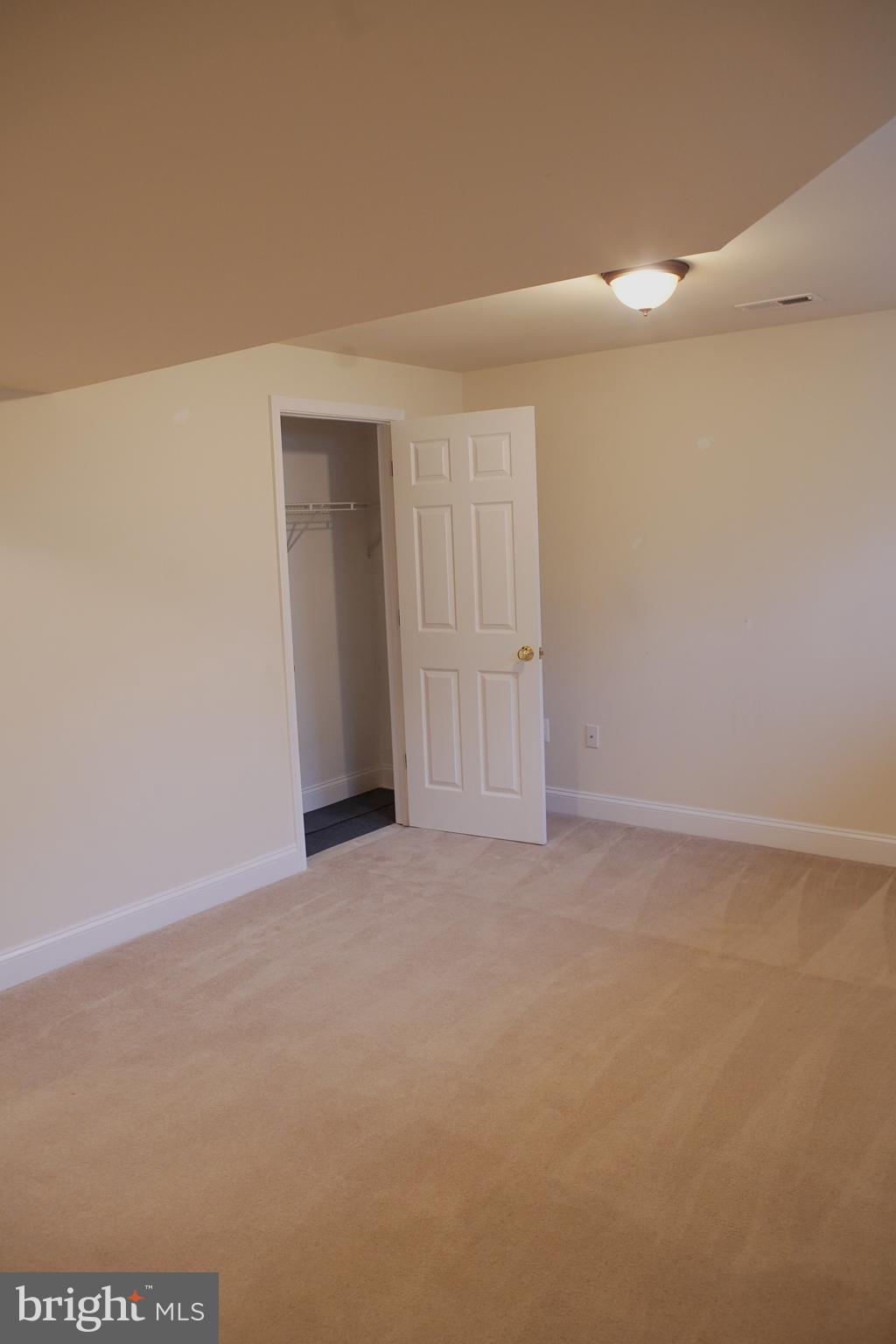 15613 Thoroughfare Road Gainesville, VA 20155 - Photo 75 of 106