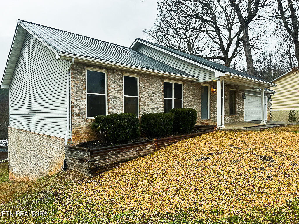 1203 Clendenen Road Maryville, TN 37801 - Photo 43 of 45 ZS