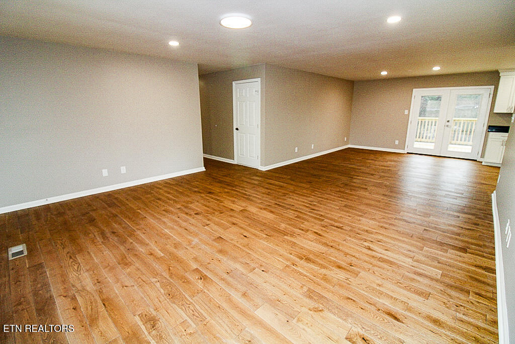 1203 Clendenen Road Maryville, TN 37801 - Photo 6 of 45 G