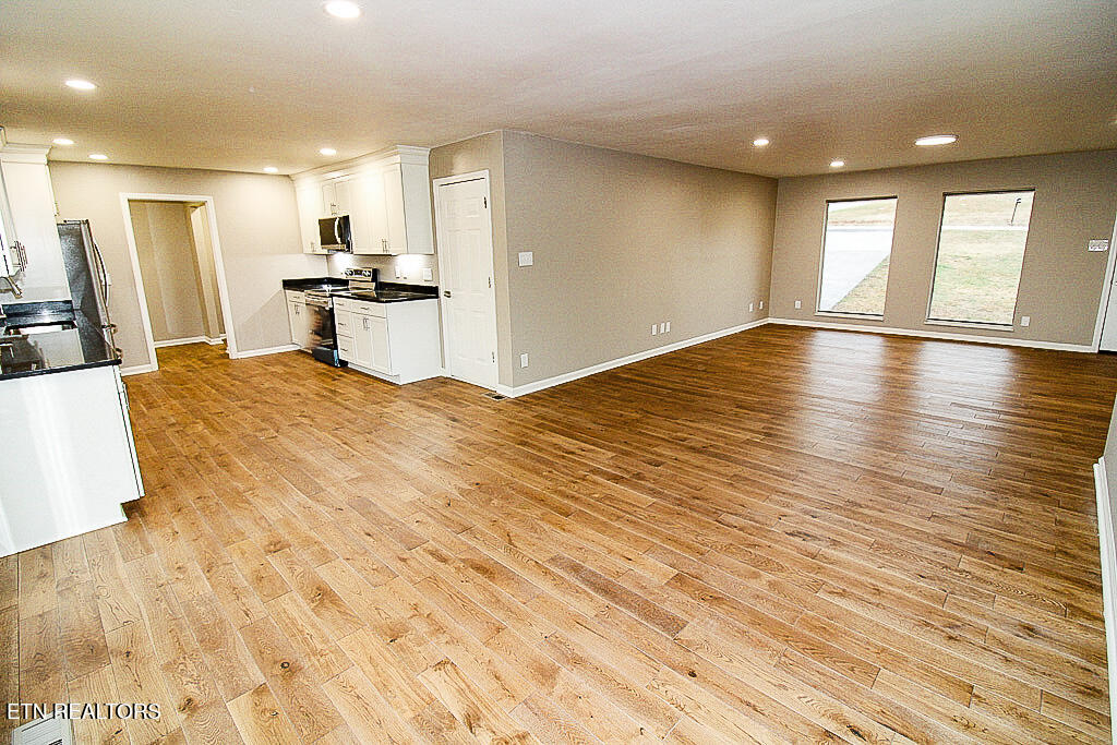 1203 Clendenen Road Maryville, TN 37801 - Photo 8 of 45 I