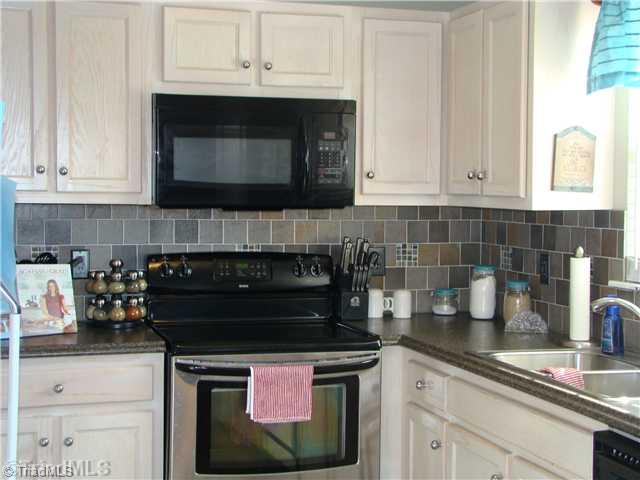 2469 Shadow Valley Road High Point, NC 27265 - Photo 10 of 11 Kitchen.