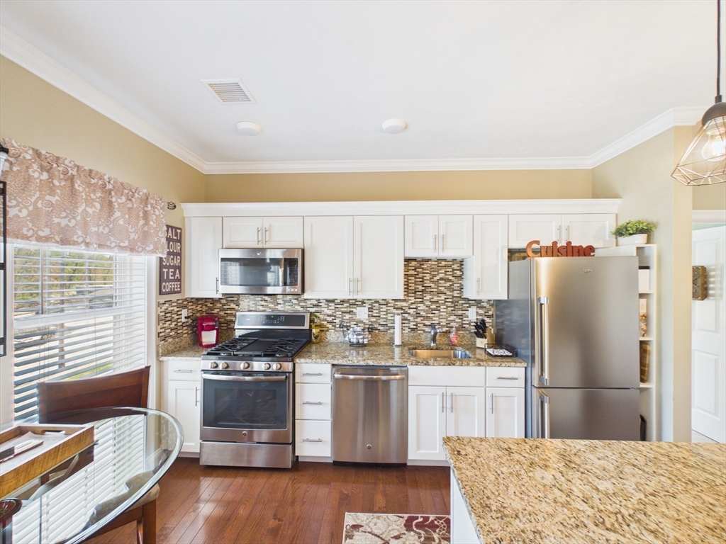 1429 Main Street, Unit 5E Walpole, MA 02081 - Photo 8 of 40