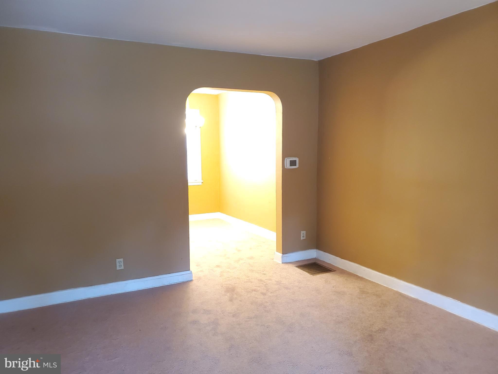 102 Wiltshire Road Baltimore, MD 21221 - Photo 3 of 15 Living Room