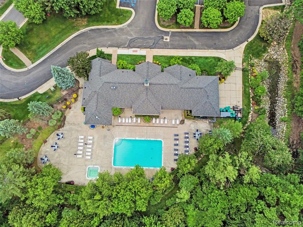 3633 Oakmonte Boulevard, Unit 189 Rochester, MI 48306 - Photo 5 of 36