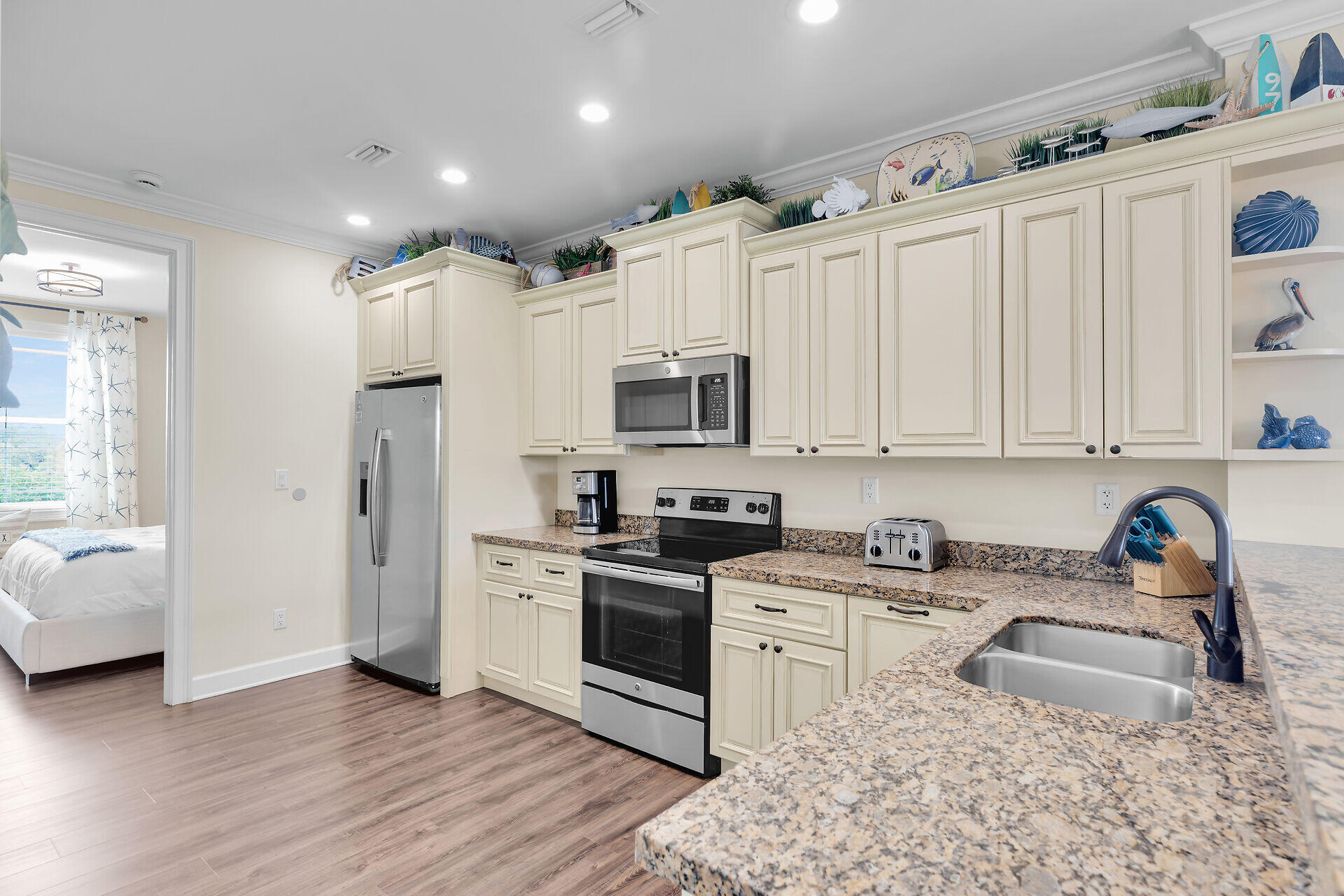 219 Sombrero Beach Road Marathon, FL 33050 - Photo 11 of 56 virtual-tour-360952-31