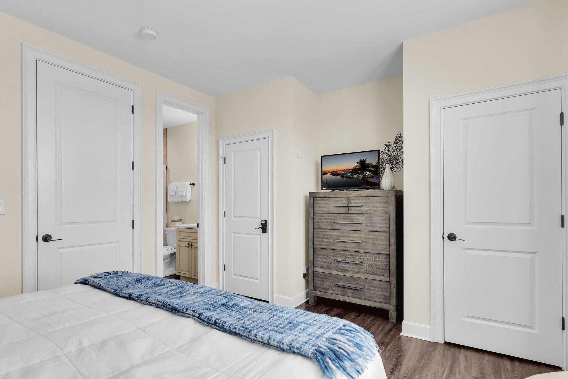 219 Sombrero Beach Road Marathon, FL 33050 - Photo 17 of 56 virtual-tour-360952-37