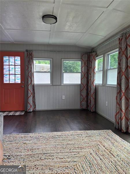 4 Fleetwood Road, Unit 502 Cleveland, GA 30528 - Photo 6 of 45 an empty room with windows