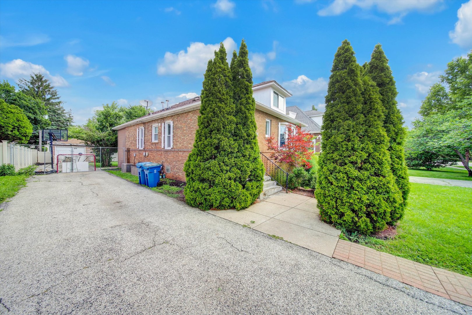 655 Albert Street Elmhurst, IL 60126 - Photo 12 of 28