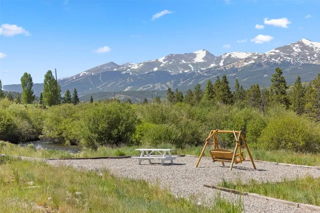 a view of a outdoor space with mountain view