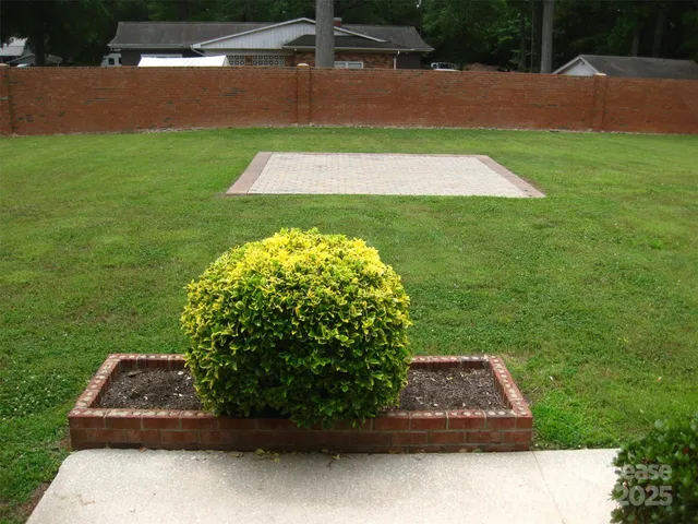 $2,300 | 505 Wesley Heights Drive, Albemarle, NC 28001