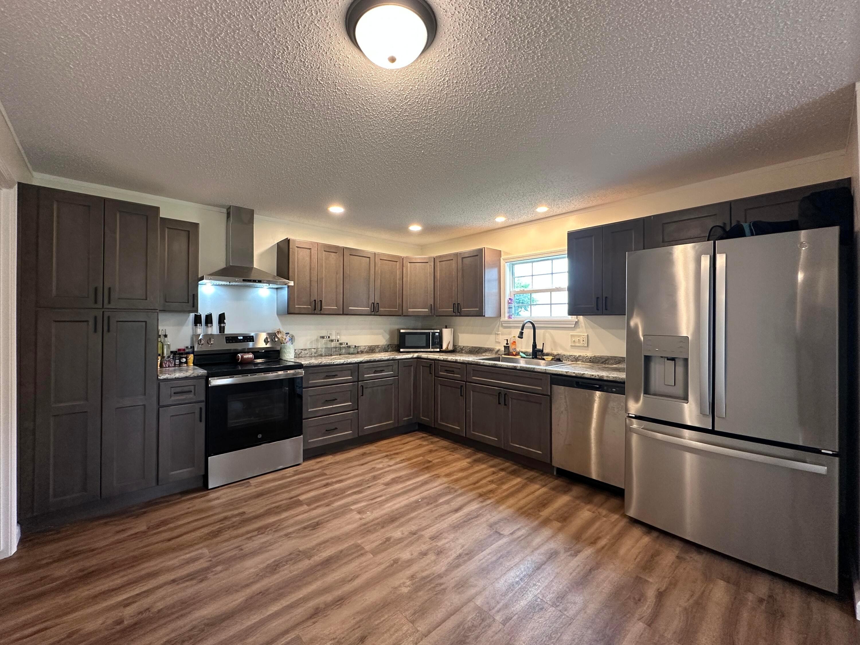 29947 Jackson Road Kingston, OH 45644 - Photo 8 of 33 Kitchen